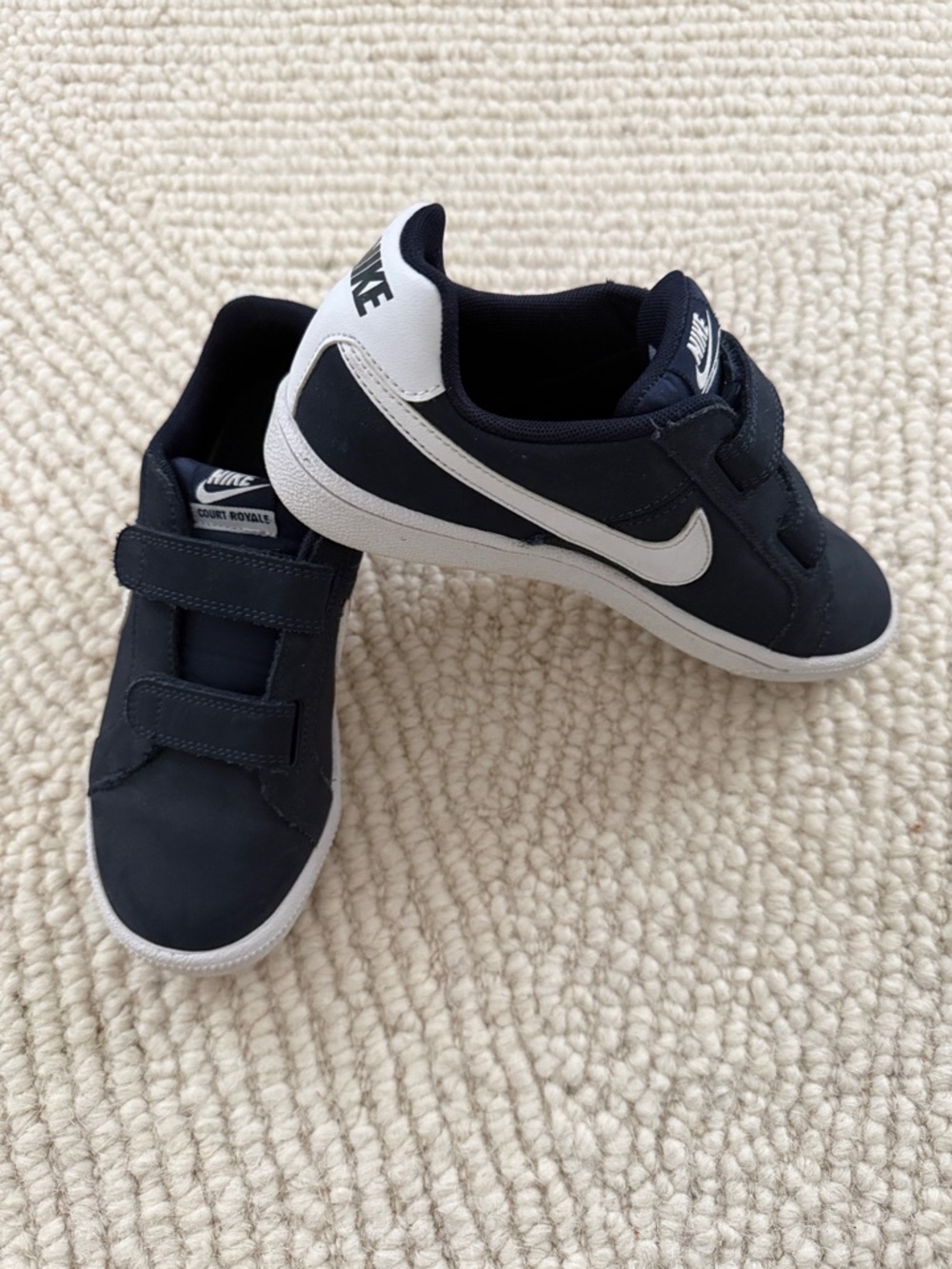 Nike Kids Court Royale Velcro Sneakers - Navy & White